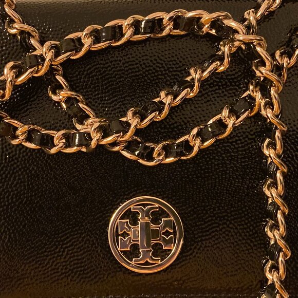 Tory Burch patent leather gold chain clutch or shoulder bag - Picture 3 of 16